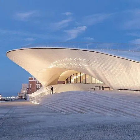 Appartamento Ac In The Bedrooms, Near The River, Spacious *