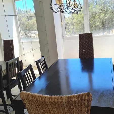 Ac In The Bedrooms, Near The River, Spacious * Lisbona