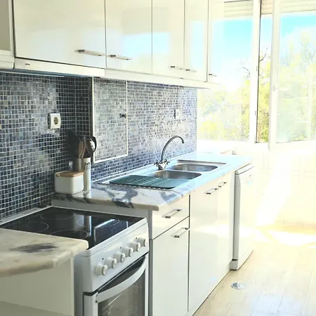 Ac In The Bedrooms, Near The River, Spacious Lisbona