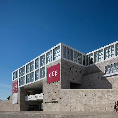 Ac In The Bedrooms, Near The River, Spacious Appartamento Lisbona